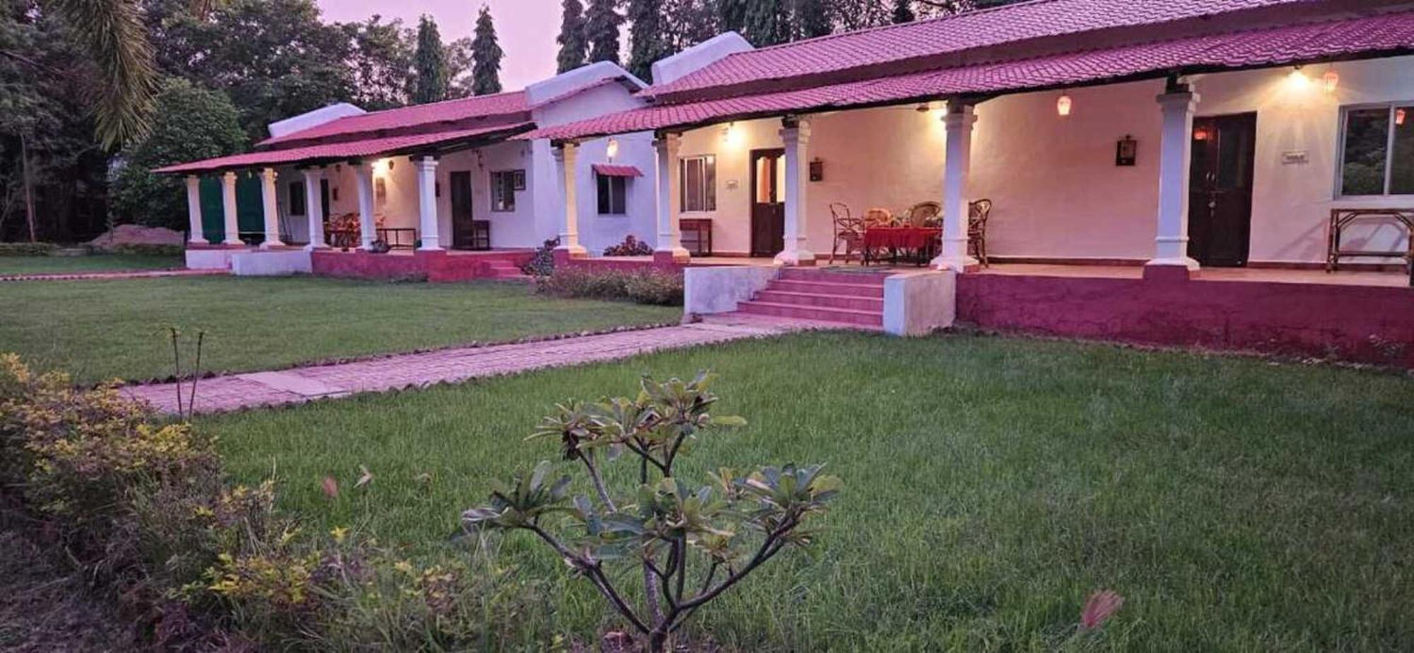 Kp Cottages Kānker Kültér fotó